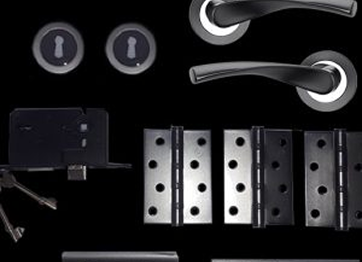 BASTA BLACK ANTIQUE LEVER ON PLATE