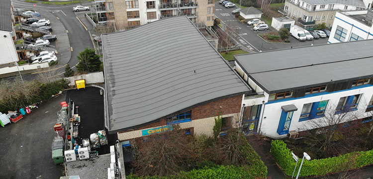 Renolit Alkordesign Residential Roofing Project - Complex Arched Roof Covered by our Alkordesign Profile